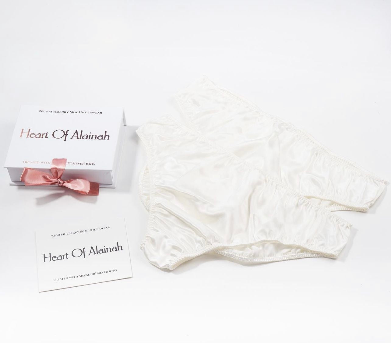 2 underwears