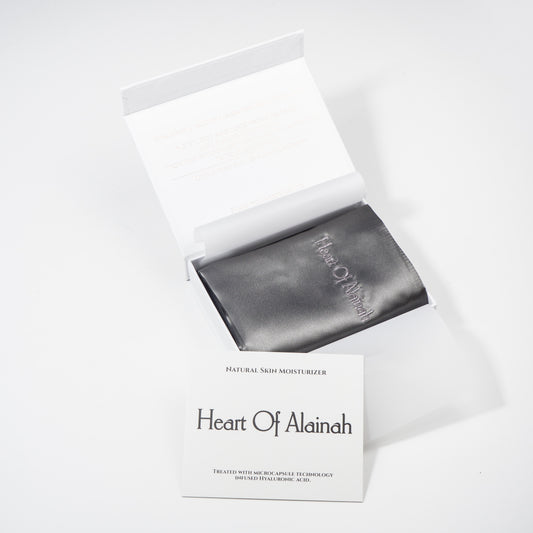Hyaluronic acid pillowcase