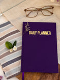 Load image into Gallery viewer, Daily Planner (english)
